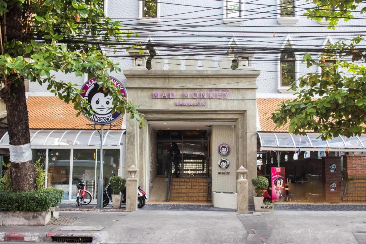 Mad Monkey Hostel Bangkok Exterior foto
